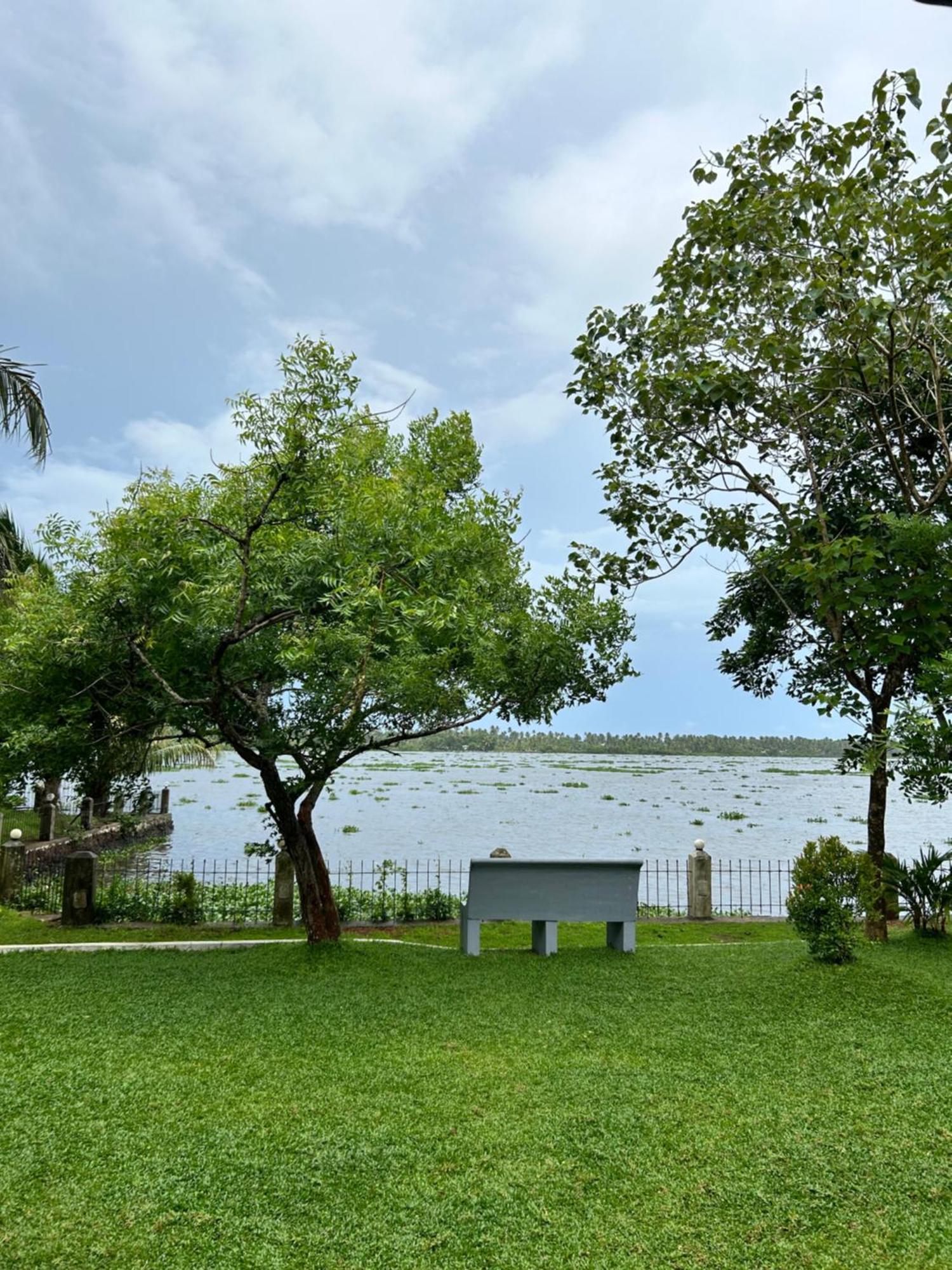 Dhathri Ayurveda Resort And Panchakarma Centre Kāyankulam Eksteriør billede
